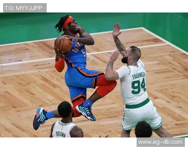 巴图姆盛赞小范甘迪称其为NBA顶级防守教练团队的核心力量 巴图姆盛赞小范甘迪称其为NBA顶级防守教练团队的核心力量