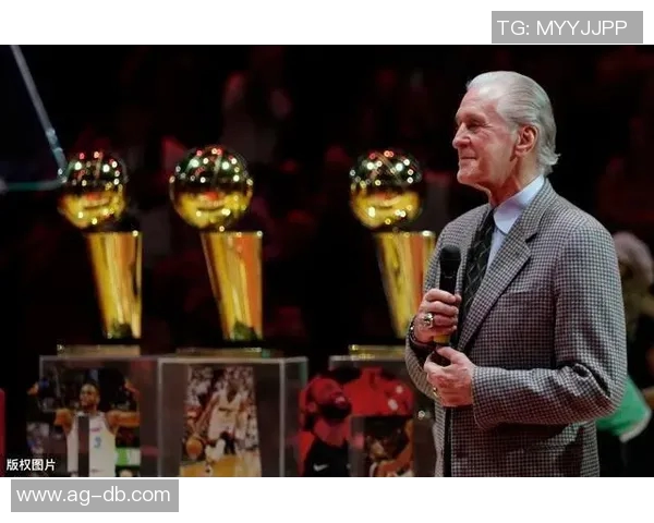 巴图姆盛赞小范甘迪称其为NBA顶级防守教练团队的核心力量